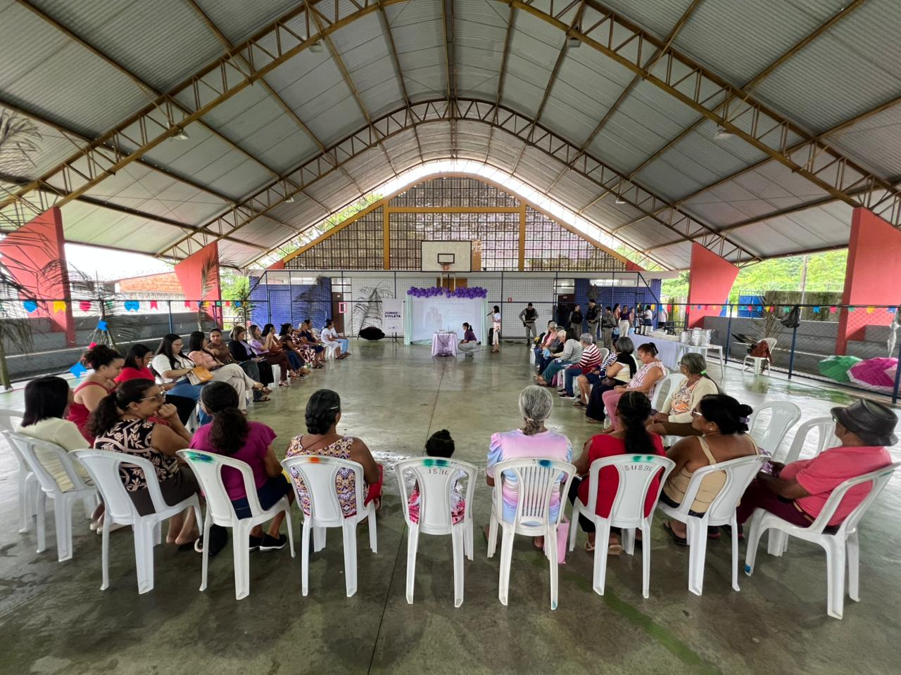 Junho Violeta: Prefeitura de Atalaia promove ação de conscientização e combate à violência contra a pessoa idosa